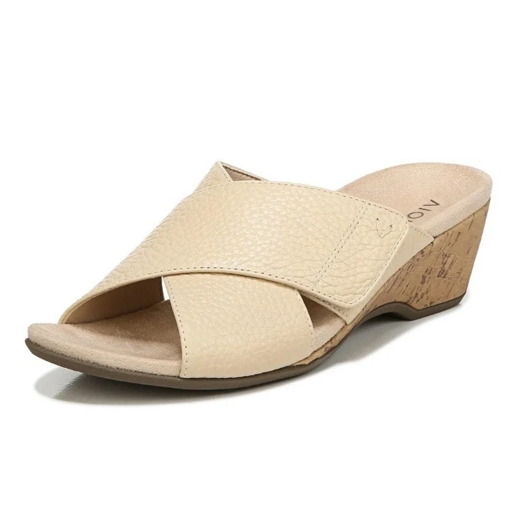 Vionic Leather Leticia Beige Slide Sandals Wedge Orthopedic Sz‎ 10 Semolina New - Picture 3 of 9